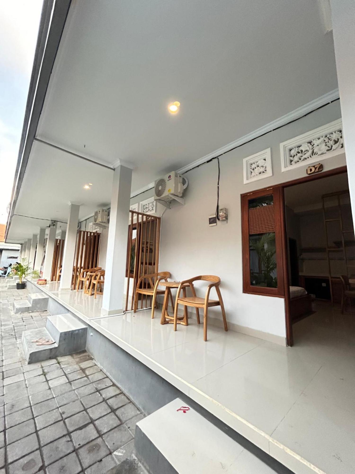 Pondok Puspa Sumekar Seminyak Exteriör bild